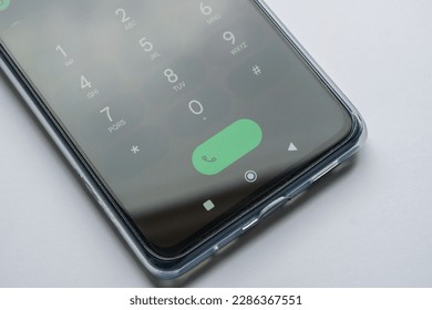 smartphone screen - dialer with green Call button