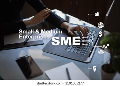 SME, Small and medium-sized enterprises. Business model. KEY TO SUCCESS concept.