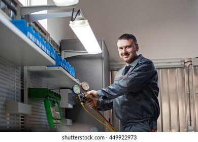 Professional Hvac Technician Measuring Amperage On Stock Photo ...