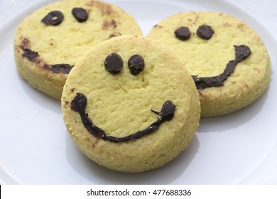 Smiley Face Cookie