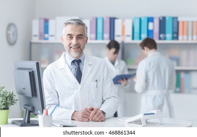 41,065 Reception doctor Images, Stock Photos & Vectors | Shutterstock