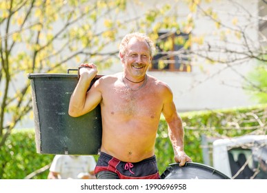 Male Shirtless Gardeners Images Stock Photos Vectors Shutterstock
