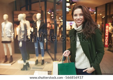smiling girl shopping