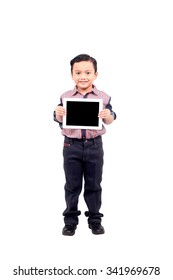 smiling student with a tablet in his hand screen to the client shows the application photo with depth of field