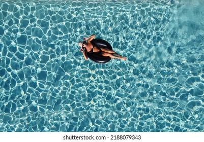 1,984 Black Woman On Pool Float Images, Stock Photos & Vectors 