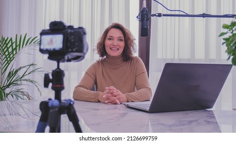 Videotape recording Images, Stock Photos & Vectors | Shutterstock