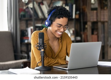 Smiling Young African Woman Podcaster Headphones Stock Photo 2159105443 ...