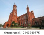 Smithsonian Castle, Smithsonian Institution Building in Washington D.C., USA