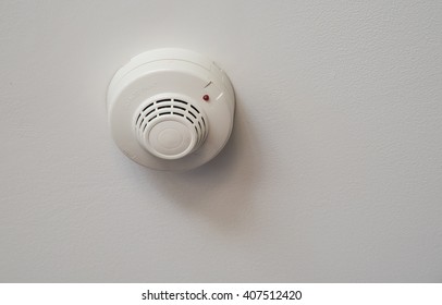 11,524 Smoke detector Images, Stock Photos & Vectors | Shutterstock