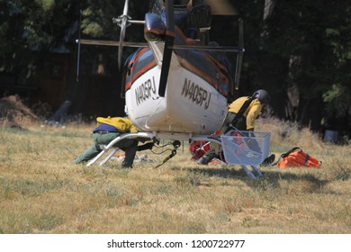 1,105 Smoke Jumper Images, Stock Photos & Vectors | Shutterstock