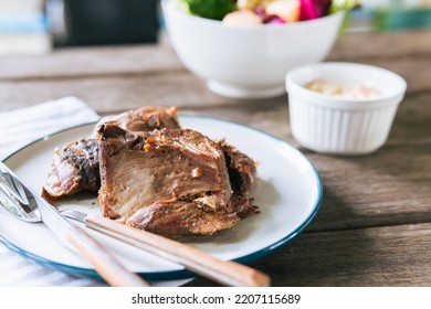 Smoked Pulled Pork With Side Dish