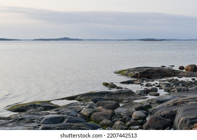 Smooth Outcrop In The Archipelago