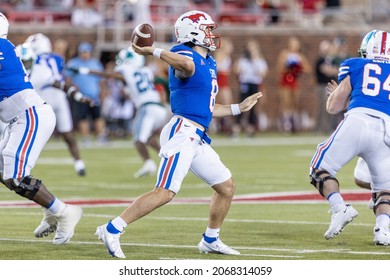 SMU Quarterback Tanner Mordecai (8) During A NCAA Football Game Between The Tulane University Green Wave And Southern Methodist University Mustangs, 10, At Gerald J. Ford Stadium, Dallas, Texas