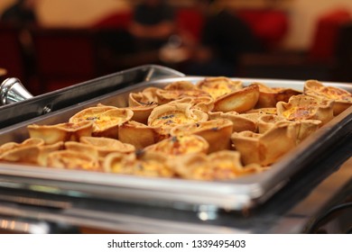 snack time with pie fruit