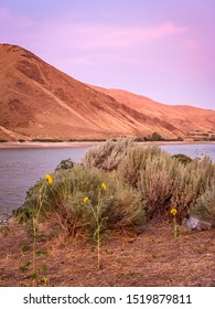 Snake River In Idaho And Oregon