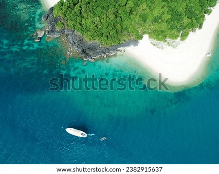 Snapper Island The Great Barrier Reef Tropical North Queensland Port Douglas Turquoise Waters White Sand Aerial Drone Photography Boat Landscape Nature Australia Blue Green White Beach Coral Reef