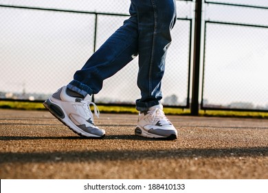 Sneakers dancer