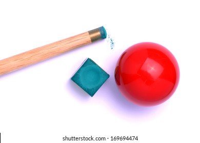 Snooker cue with chalk and ball - Shutterstock ID 169694474