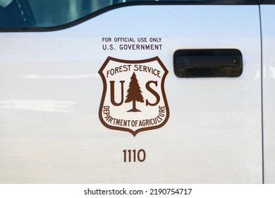 Snoqualmie Pass, WA, USA - August 15, 2022; Sign And Logo On Vehicle For US Forest Service Department Of Agriculture