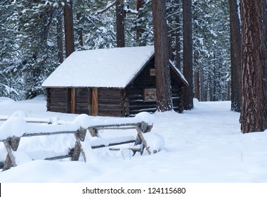 Snow Cabin In Lake Tahoe