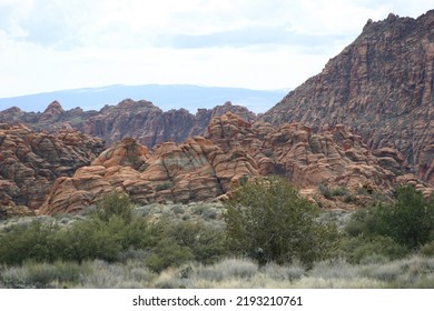 Snow Canyon State Park In Utah