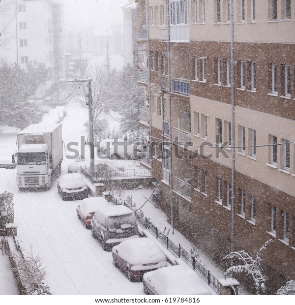 Snow in the city\
center of Eskisehir,\
Turkey