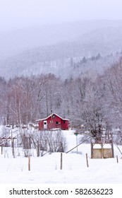 Cabin Woods Snow Images Stock Photos Vectors Shutterstock