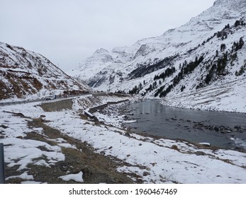 Snow Covered Sissu And Chenab River