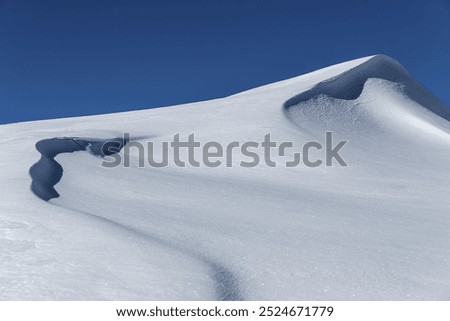 Snow drift with snow cornice, snow surface with structures with light and shade, Rietzlern, Kleinwalsertal, Vorarlberg, Austria, Europe