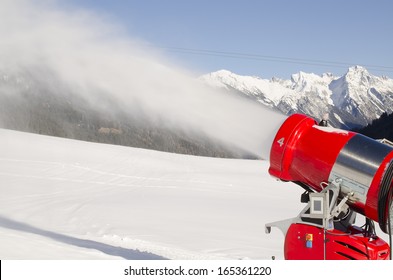 Snow Making Machine