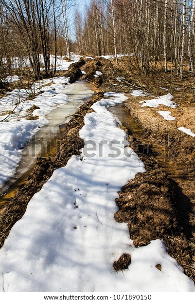 the snow\
melts on the road. off-road in the\
spring