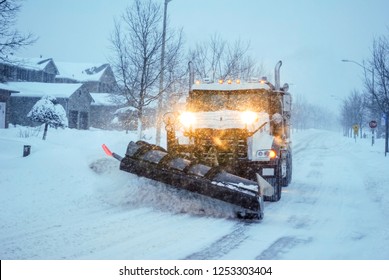 Snow plough truck