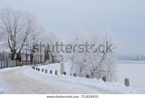 Snow Street.\
Winter landscape with snowy\
street