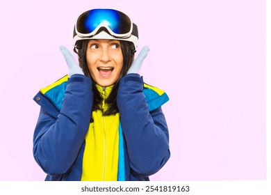 Mujer snowboarder usa traje