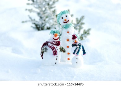 Snowman Family