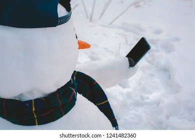 Snowman Using Smart Phone