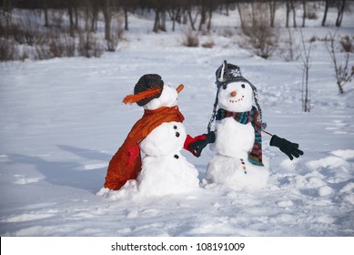 snowmen in love