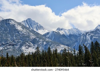 Snowy peaks in Jasper National Park, Canada, Unesco World Heritage 