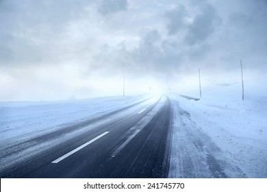 Snowy Road 