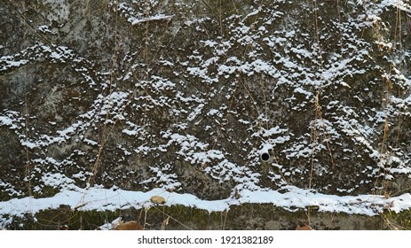 Snowy Rock Wall Hd Stock Images Shutterstock