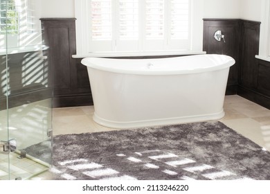 Soaking Tub In Luxury Bathroom