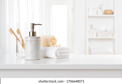 Entgegensetzen Bilder Stockfotos Und Vektorgrafiken Shutterstock