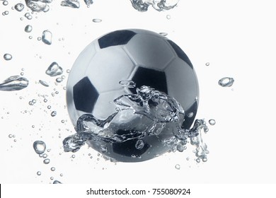 Soccer Ball Drop Splash Into Water Stock Photo 755080924 | Shutterstock