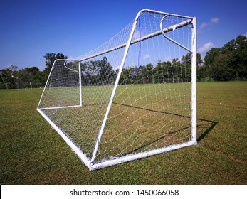 Tiang Gol Images Stock Photos Vectors Shutterstock