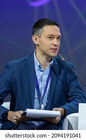 Sochi-Russia - 08.12.2021:  Sergey Malozemov, Presenter Of Popular Science Programs. Congress Of Young Scientists.