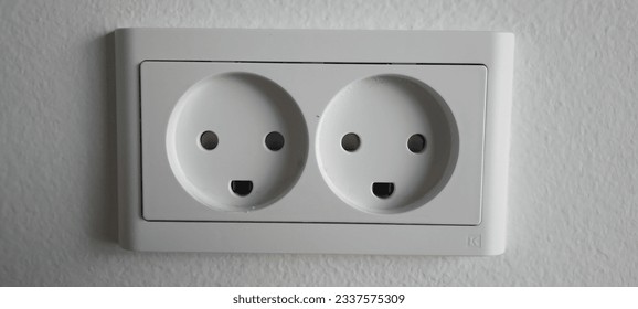 Socket Smileyface Double LK Power