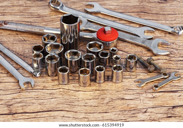socket wrench set on work\
table