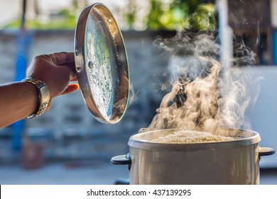 Soft Focus The Steam From The Rice Cooker