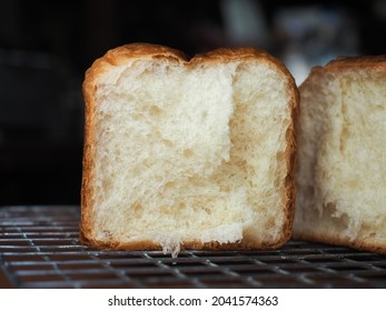 Soft White Sandwich Bread Texture