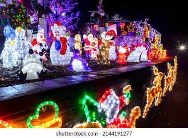 SOHAM, CAMBRIDGESHIRE UK - DECEMBER 28, 2021: A Soham Couple Turn Their House Into An Incredible Christmas Light Display, Raising Thousands Of Pounds, This Year For East Anglia's Children's Hospice.